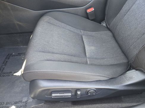 Used 2023 Honda Accord EX image 19