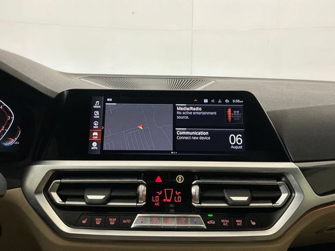 Used 2022 BMW 330i Sedan w/ Convenience Package RWD image 11