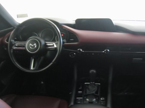 Used 2023 MAZDA MAZDA3 Hatchback w/Premium Plus Pkg image 2