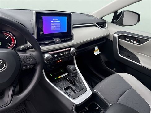 New 2025 Toyota RAV4 XLE image 15