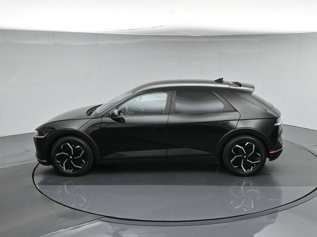 Used 2022 Hyundai Ioniq 5 SEL RWD image 40