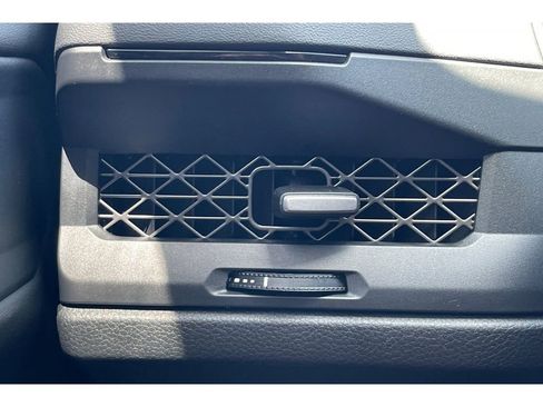 Certified 2025 Honda Accord SE image 28