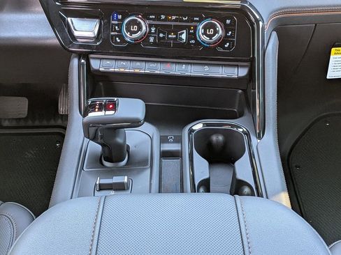 New 2026 GMC Sierra 1500 AT4 image 19