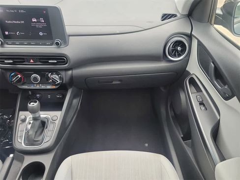 Used 2023 Hyundai Kona SEL image 14