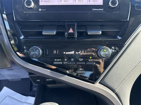 Used 2023 Toyota Camry SE image 20