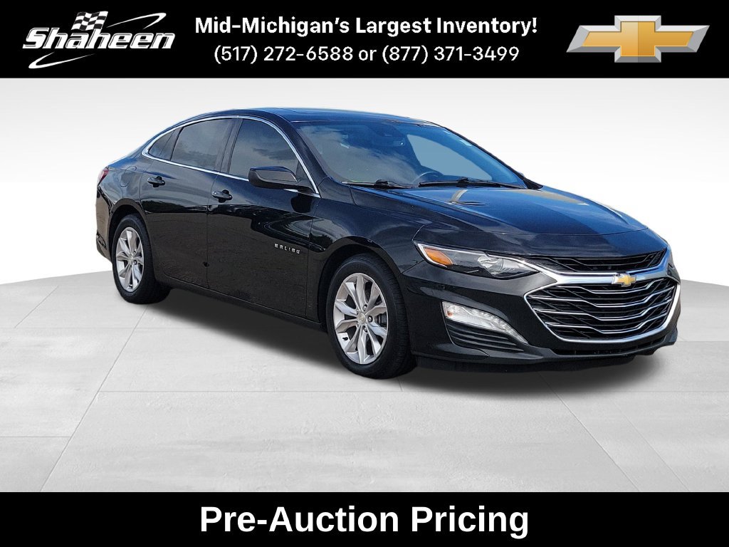 Used 2019 Chevrolet Malibu Hybrid w/ Leather Package FWD image 2