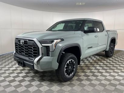 New 2026 Toyota Tundra SR5 w/ TRD Off-Road Package