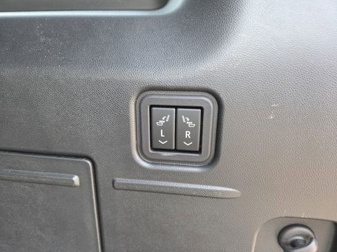 Certified 2024 GMC Hummer EV 3X w/ LPO, Sport Package image 19