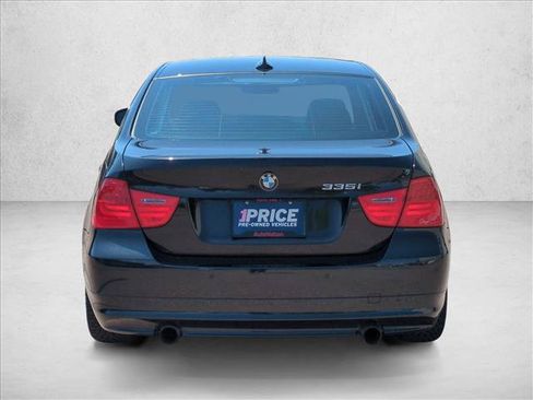 Used 2011 BMW 335i xDrive Sedan AWD/4WD image 7