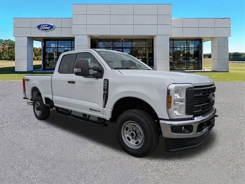 New 2026 Ford F250 XL AWD/4WD image 2