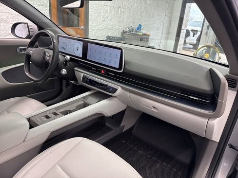 Used 2023 Hyundai Ioniq 6 SEL image 49