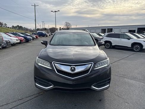 Used 2017 Acura RDX w/Technology Pkg image 2