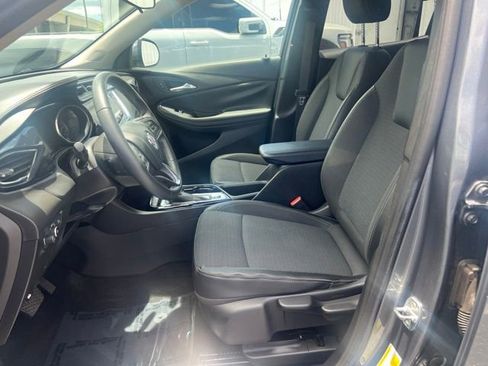 Used 2021 Buick Encore GX Preferred FWD image 2