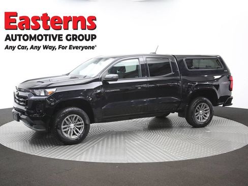 Used 2023 Chevrolet Colorado LT w/ LT Convenience Package AWD/4WD image 55