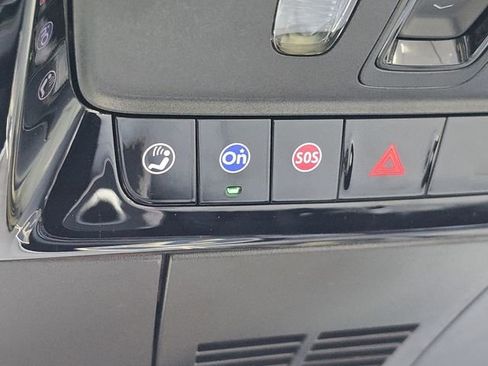 Used 2024 Cadillac Lyriq Sport image 8