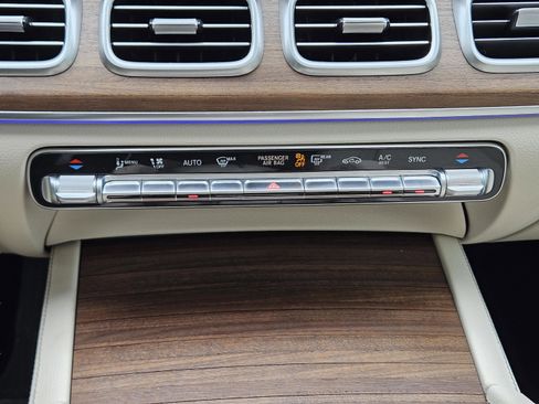 Certified 2026 Mercedes-Benz GLE 450 4MATIC image 11