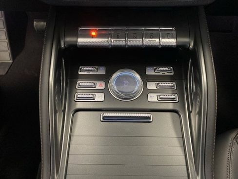 New 2026 Lincoln Nautilus Reserve AWD/4WD image 52