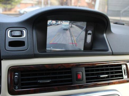 Used 2015 Volvo XC70 3.2 Premier Plus image 21