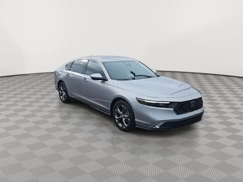 Certified 2023 Honda Accord EX image 2