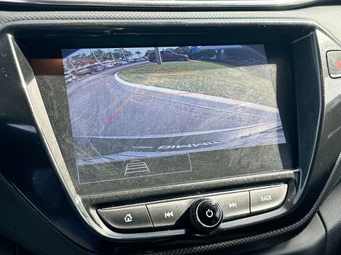 Certified 2023 Chevrolet TrailBlazer LT w/ Convenience Package FWD image 13