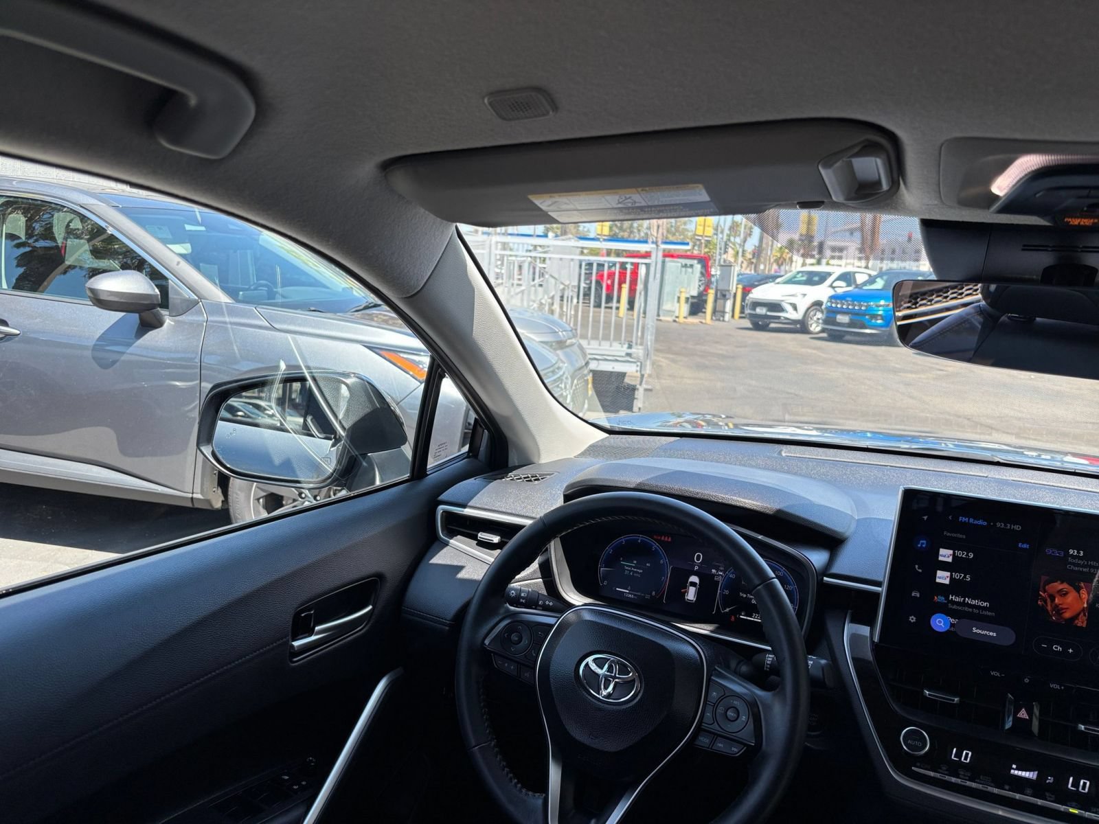 Used 2026 Toyota Corolla Cross XLE FWD image 33