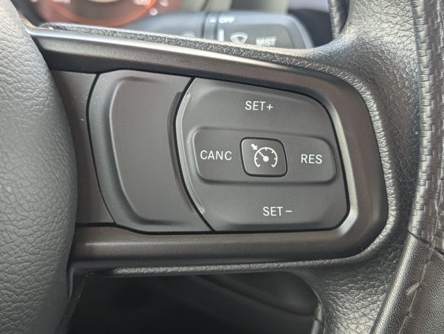 Used 2025 Jeep Gladiator Sport AWD/4WD image 21