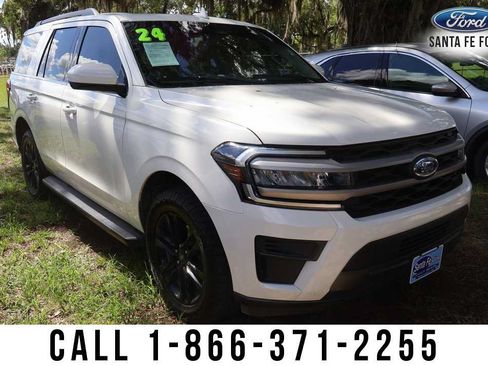 Used 2024 Ford Expedition XLT RWD image 5