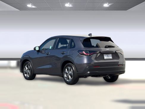 Certified 2026 Honda HR-V LX image 3