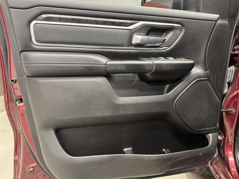 Used 2022 RAM 1500 Big Horn AWD/4WD image 18