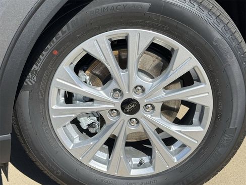 New 2026 Ford Escape Active image 32