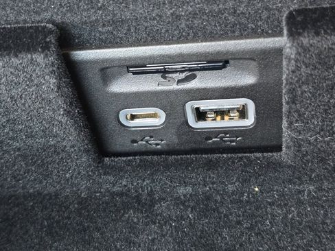 Used 2021 Cadillac XT6 Sport w/ Platinum Package image 28