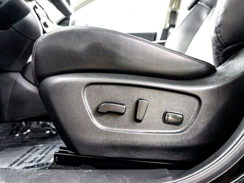 Used 2022 Nissan Rogue Sport SL w/ Premium Package image 12