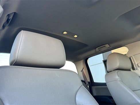 Used 2018 GMC Sierra 1500 SLT image 19