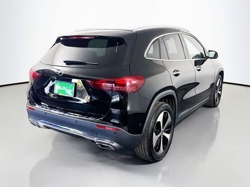 Used 2025 Mercedes-Benz GLA 250 image 10