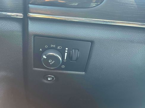 Used 2019 Jeep Grand Cherokee High Altitude AWD/4WD image 20