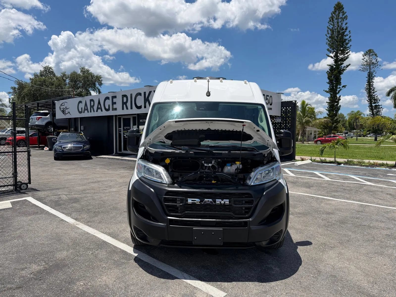 Used 2023 RAM ProMaster 2500 FWD image 28
