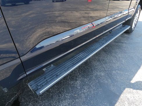 Used 2021 Ford F150 Platinum w/ FX4 Off-Road Package AWD/4WD image 14