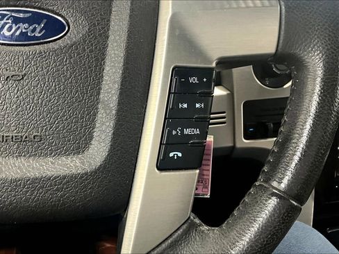 Used 2014 Ford F150 Platinum image 19