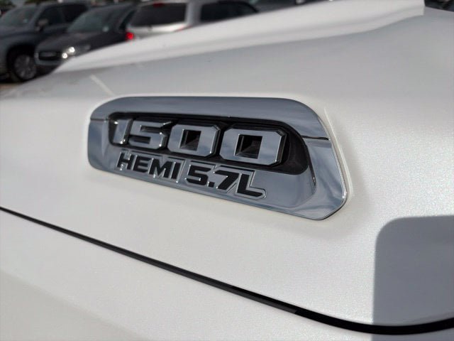 Used 2020 RAM 1500 Laramie AWD/4WD image 7