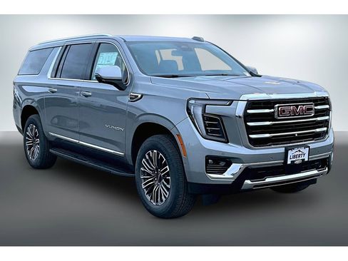 New 2026 GMC Yukon XL Elevation AWD/4WD image 2