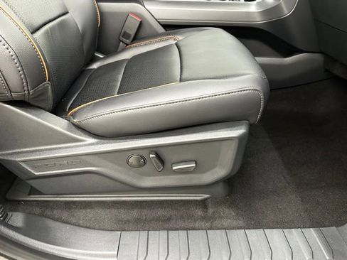 New 2025 Ford F150 Lariat w/ Equipment Group 501A Mid image 17