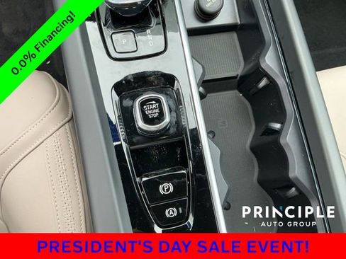 New 2026 Volvo XC60 B5 Plus w/ Climate Package image 18