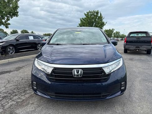 Used 2023 Honda Odyssey EX-L image 2