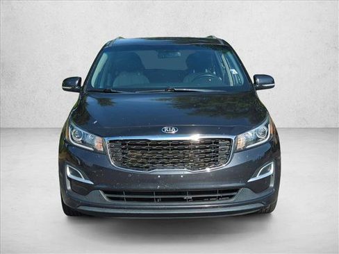 Used 2020 Kia Sedona EX FWD image 2