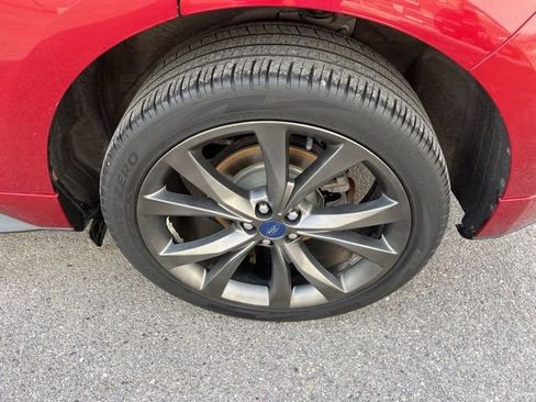 Used 2016 Ford Edge Sport w/ Equipment Group 401A AWD/4WD image 23