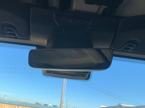 Used 2022 Jeep Wrangler Unlimited Rubicon 4xe w/ Dual Top Group image 20