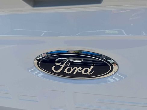 Used 2022 Ford F150 XLT w/ Equipment Group 302A High AWD/4WD image 31