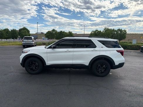 Used 2022 Ford Explorer Timberline w/ Timberline Technology Package AWD/4WD image 2