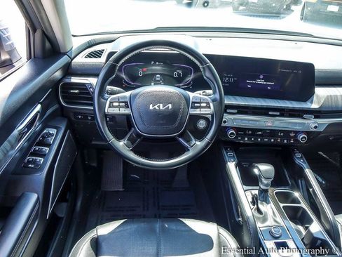 Used 2024 Kia Telluride EX FWD image 14