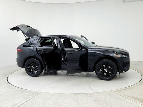 New 2026 Jaguar F-PACE R-Dynamic S image 10